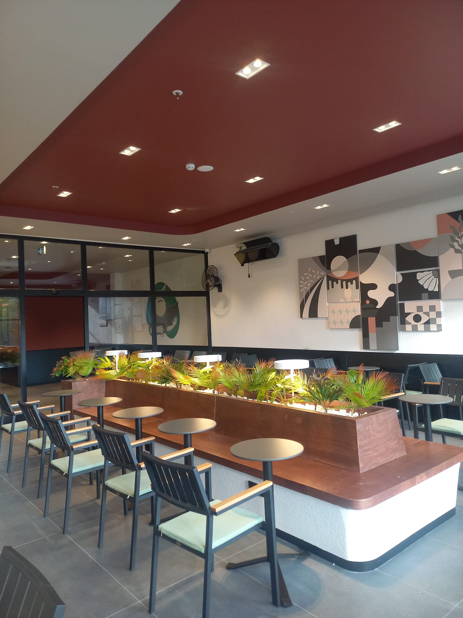 Cafe Restaurant - 12.jpg